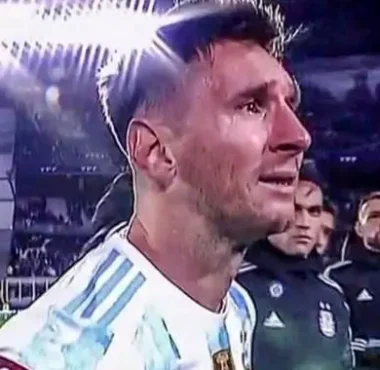 Leo Messi crying tears of joy after finally celebrating Copa America with Argentinian people