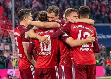 Bayern Munich wins 10th consecutive Bundesliga title аftеr beating Borussia Dortmund