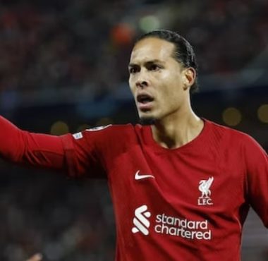Liverpool's Virgil van Dijk facing a month out with hamstring injury
