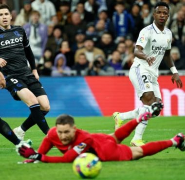 Goalless draw sees Real Madrid lose ground in title race