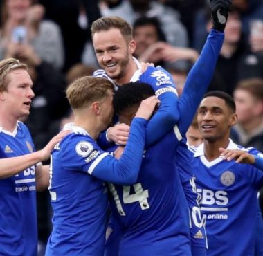Leicester City stun Tottenham in comfortable victory