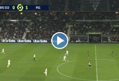 Video Lionel Messi with a sensational assist for Mbappe