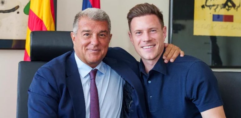 Ter Stegen signs new Barcelona contract until 2028