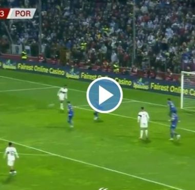 Video: Cancelo scores a golazo against Bosnia