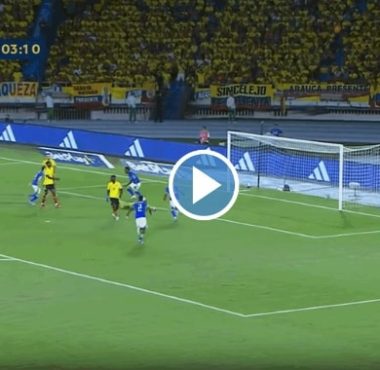 Video Goal Gabriel Martinelli scores his first Brazil goal after linking up with Vini Jr