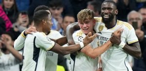 Madrid Secures Top Spot with Thrilling Victory Against Napoli