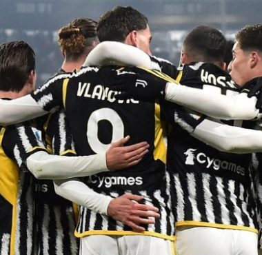 Dusan Vlahovic Inspires Juventus to Narrow the Gap on Serie A Leaders Inter Milan