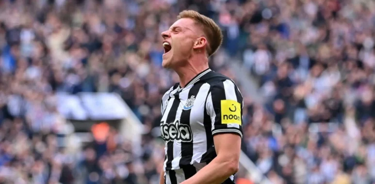 Eddie Howe Leads Newcastle to Spectacular Comeback Victory Against West Ham