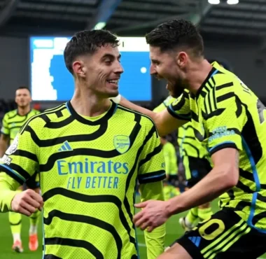 Arsenal’s Commanding Victory Over Brighton Propels Them to Premier League Summit