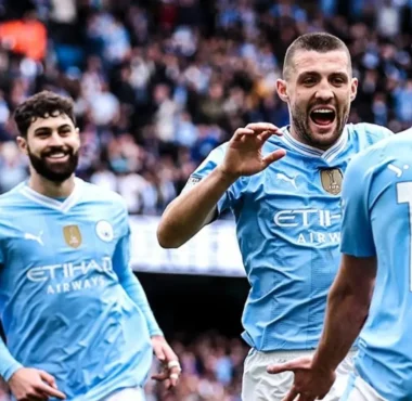 Manchester City’s Dominant Win Over Luton Propels Them to Premier League Summit