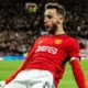 Fernandes Shines as United Triumph Over Adversity