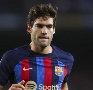 FC Barcelona Confirms Departure of Marcos Alonso After Final Game