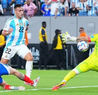 Argentina Edges Chile to Book Quarter-Final Berth in Copa America