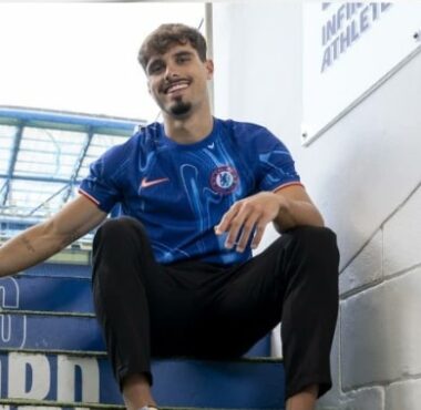 Chelsea Completes Signing of Pedro Neto from Wolves on Seven-Year Contract