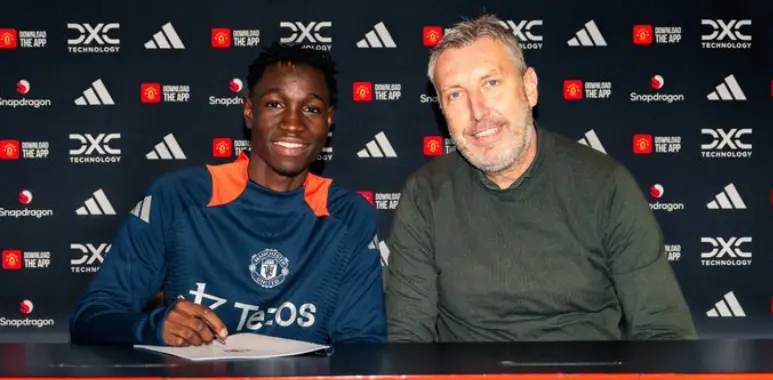 Manchester United Signs 18-Year-Old Midfielder Sekou Kone