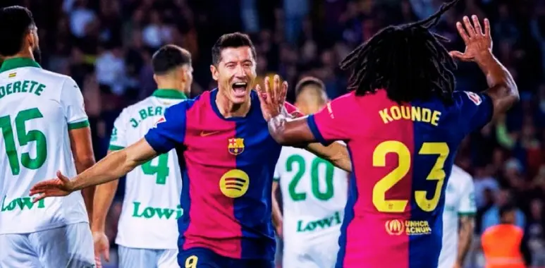 Lewandowski Leads Barcelona's Perfect Start in La Liga